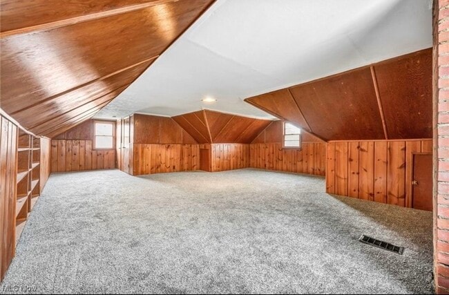 Building Photo - 24630 Alberton Rd