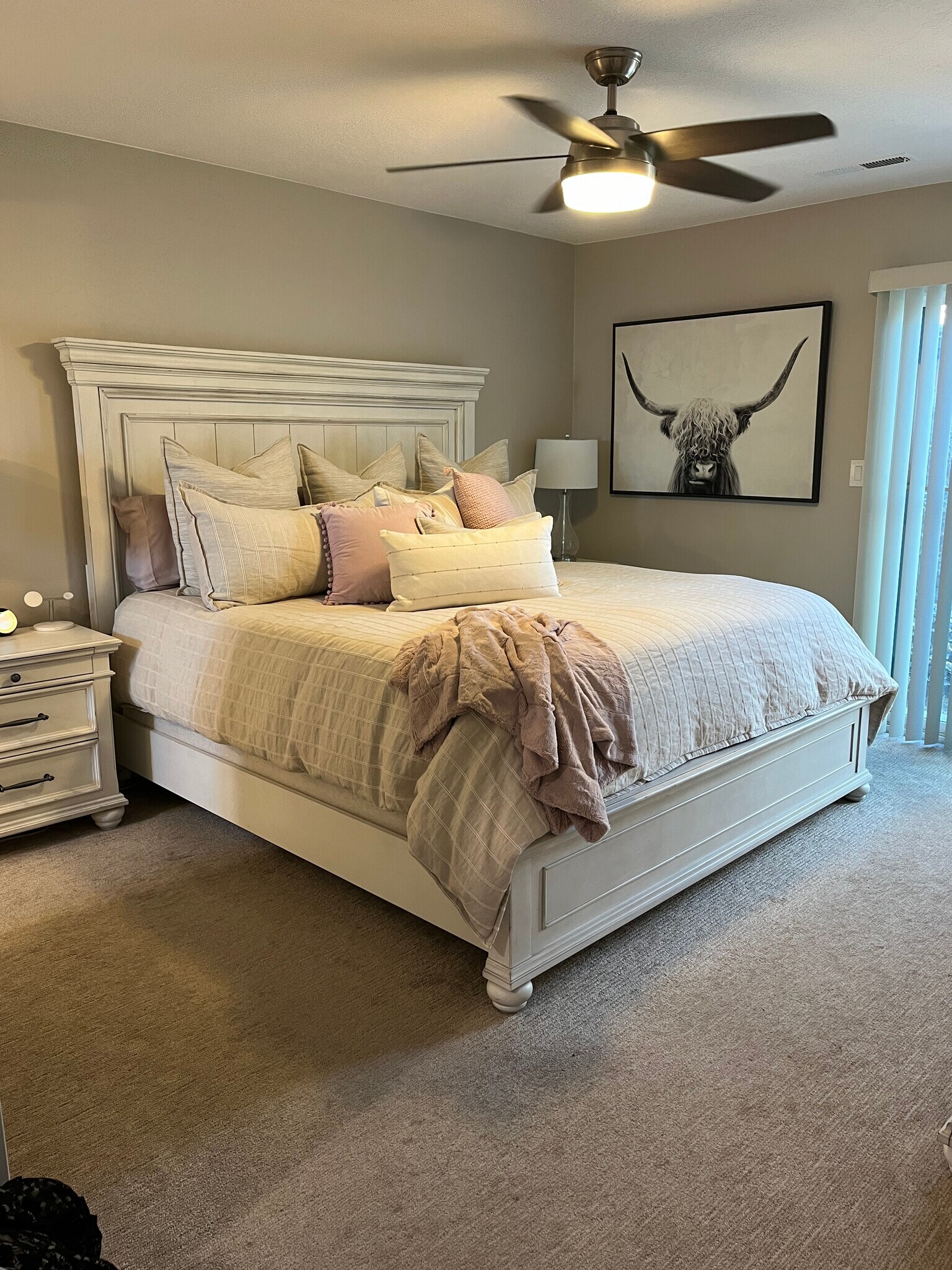 Building Photo - 55 E 700 S