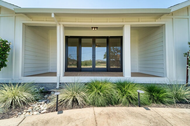 Building Photo - Escape to the Country – Beautiful 3 Bed, 2...