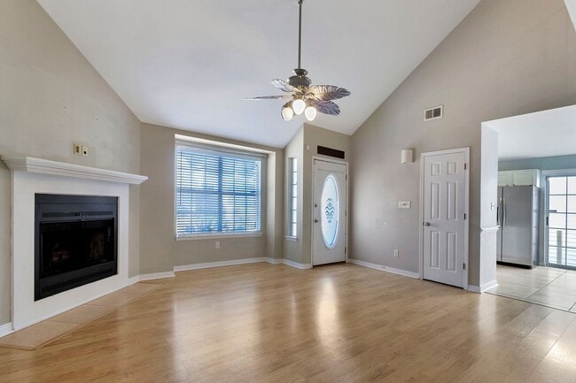 Building Photo - 3 bedroom in Ft Walton!!