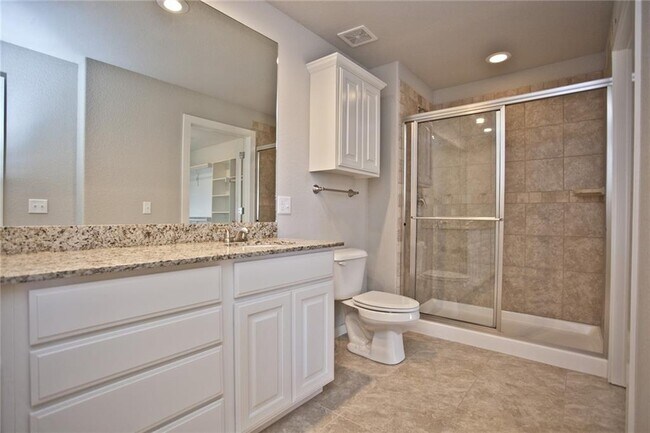 Building Photo - 3811 SW Peachwood Dr