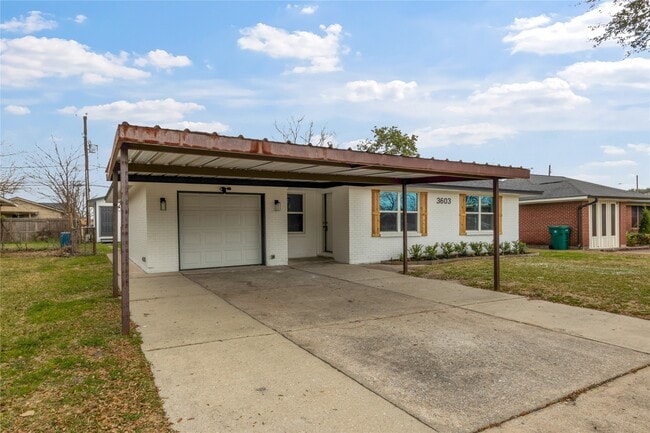 Building Photo - 3603 Mattye Maye Dr