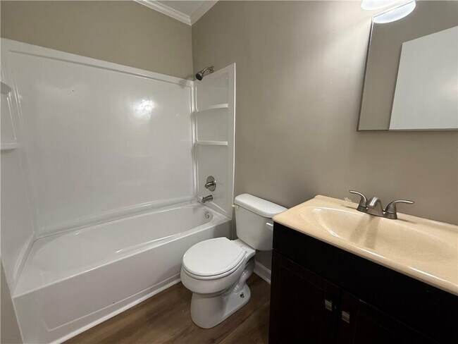Building Photo - 3945 Fraser Cir