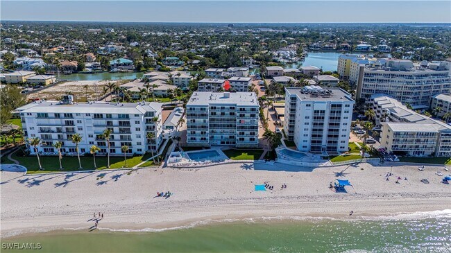 Building Photo - 1977 Gulf Shore Blvd N