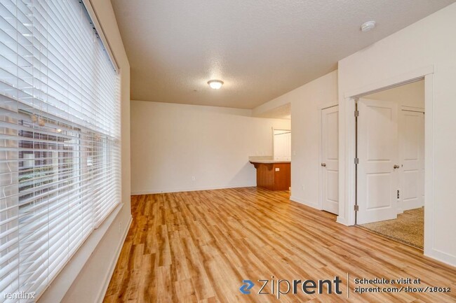 Building Photo - 1 br, 1 bath Condo - 11263 SE Causey Cir, ...