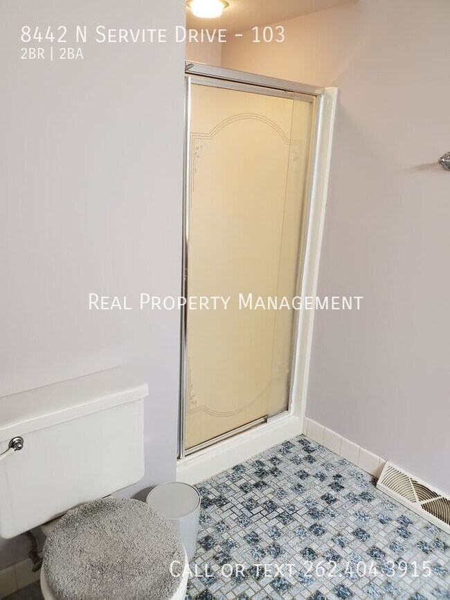 Building Photo - 8442 N Servite Dr