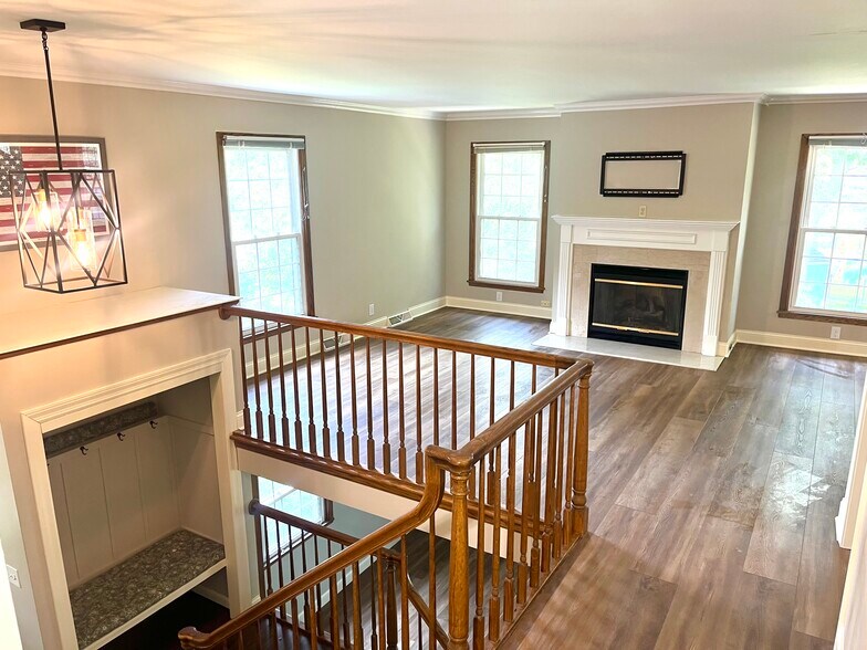 Building Photo - 16430 Tia Ct