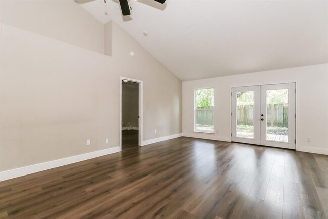 Building Photo - 6323 Avery Island Ave
