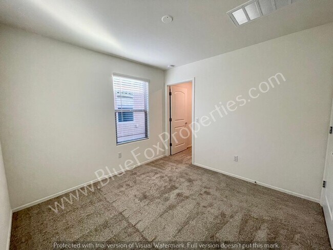 Building Photo - 8790 E Stone Meadow Cir