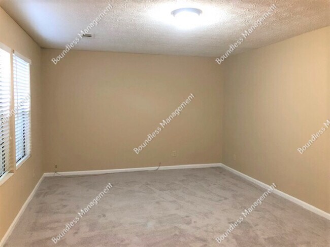 Building Photo - 1066 Redan Trail Ct