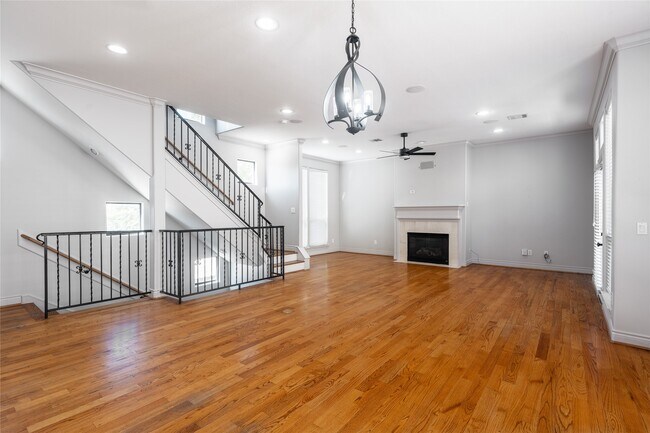 Building Photo - 3104 Hamilton St