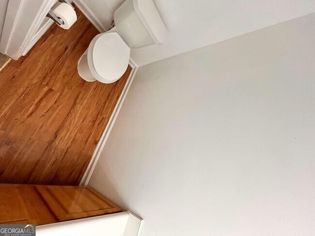 Building Photo - 9268 Clb Vw Trce