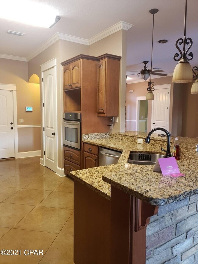 Building Photo - 2719 Talon Ct