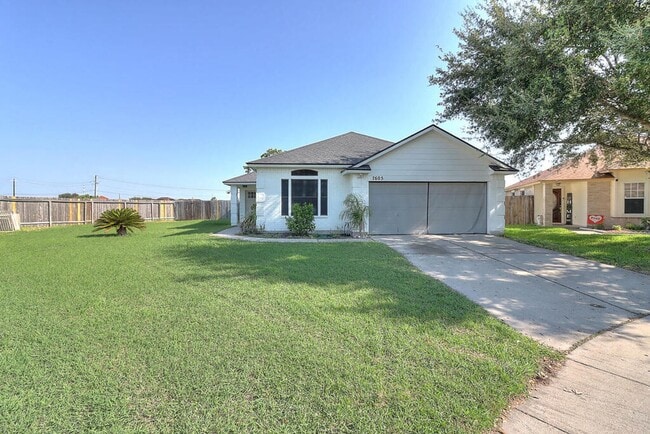 Building Photo - 7605 Cougar Dr