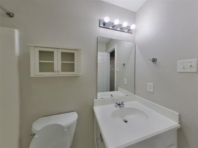 Building Photo - 1008 Brittany Dr