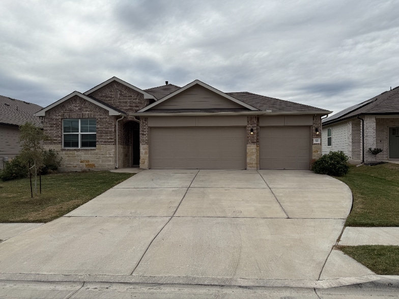 Primary Photo - 157 Jayden Dr