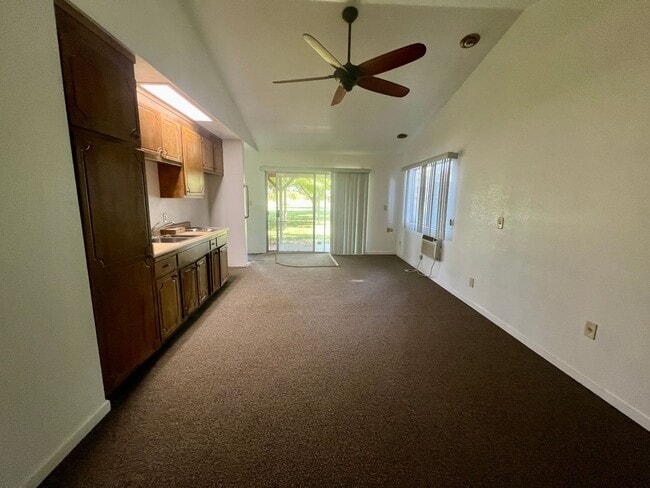 Building Photo - 11015 Shafer Ave