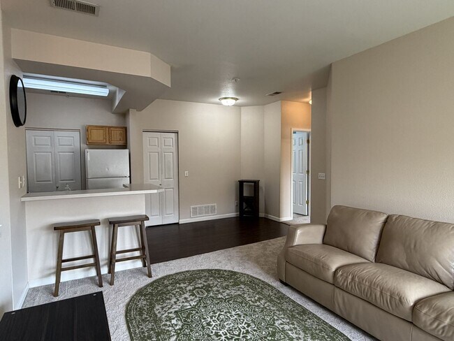 Building Photo - 4545 Wheaton Dr