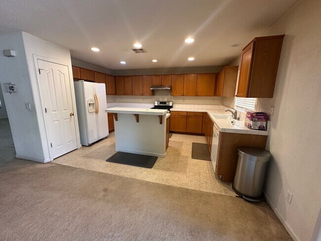 Building Photo - 2705 Jayden Way