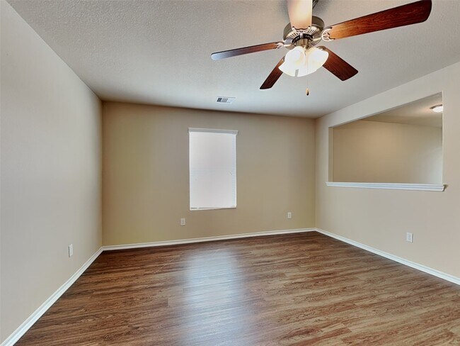 Building Photo - 2802 Wisner Cir