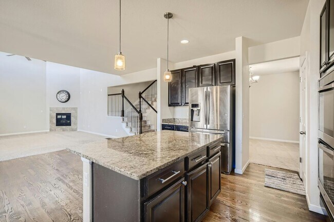 Building Photo - 5742 S Flat Rock Way