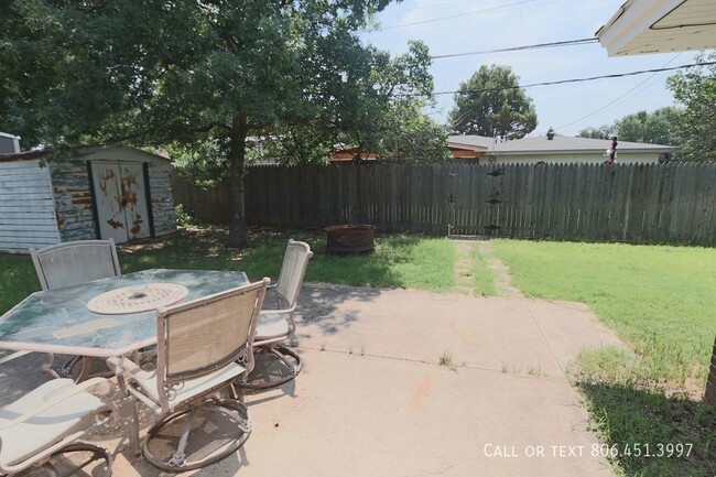 Building Photo - 3617 47th St
