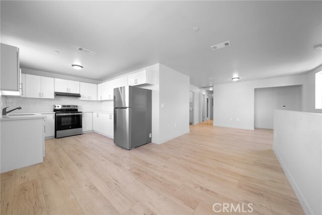 Building Photo - 238 W 84th St