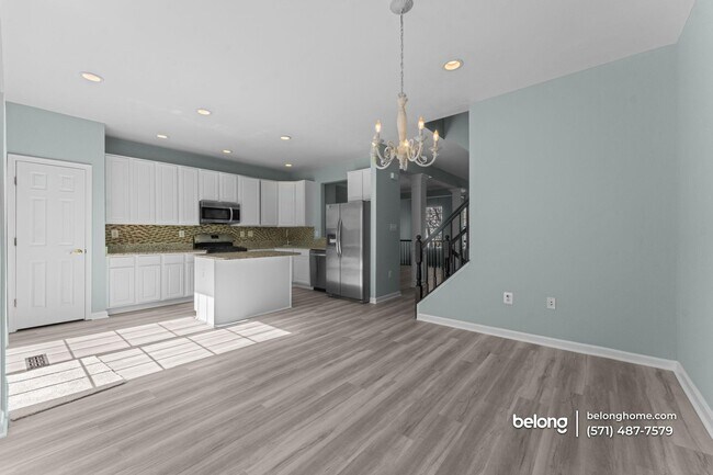 Building Photo - 47339 Blackwater Falls Terrace