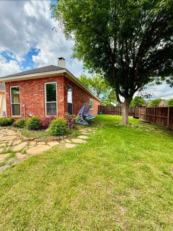 Building Photo - 11821 Cotswold Dr