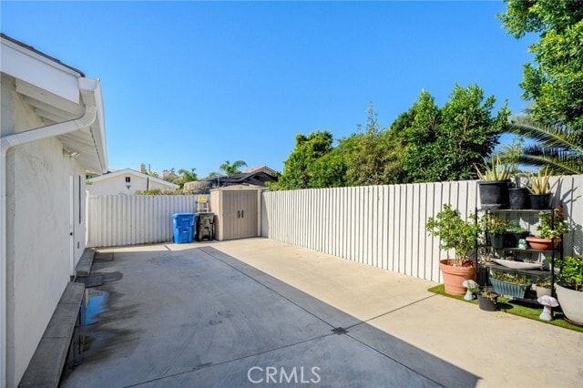 Building Photo - 9029 El Dorado Ave