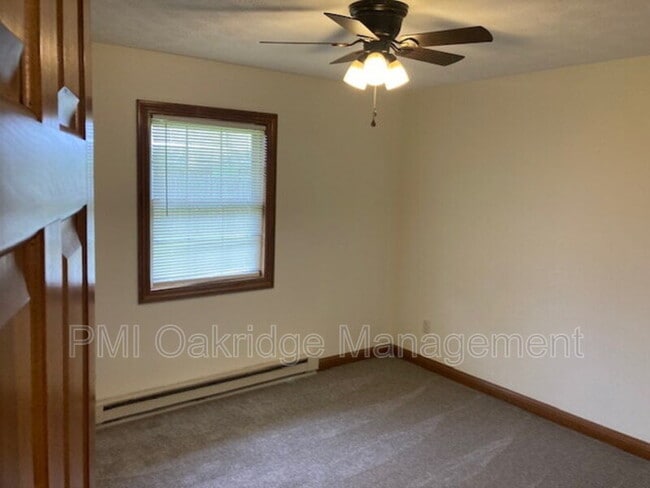 Building Photo - 1373 Michael Ct