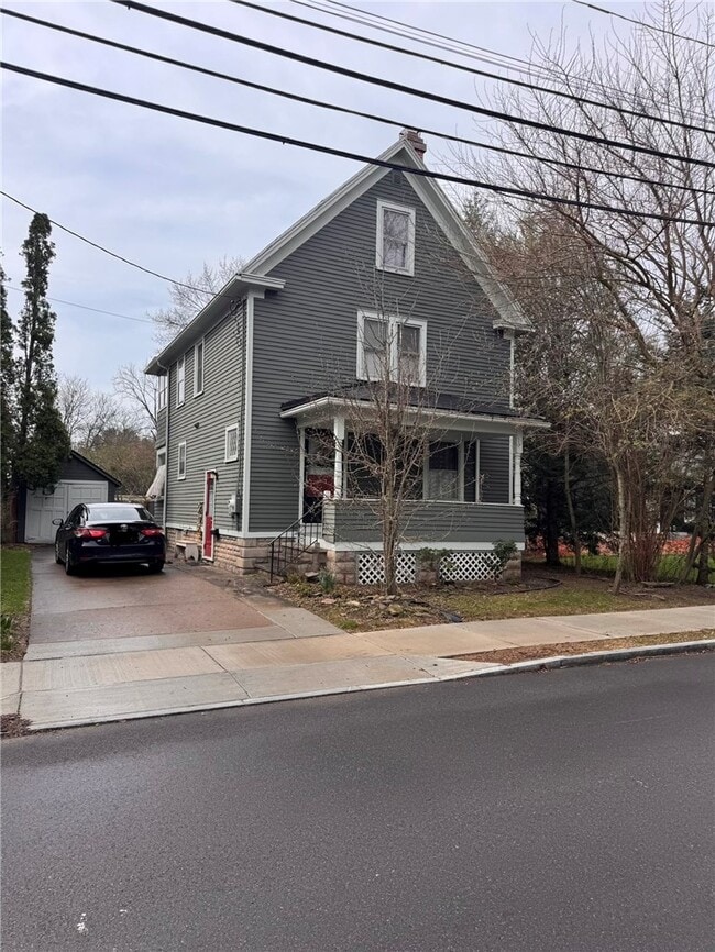 Building Photo - 7 Wood St