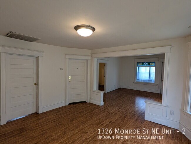 Building Photo - 1326 Monroe St NE