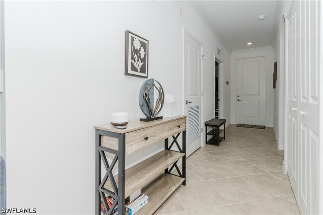 Building Photo - 6034 National Blvd