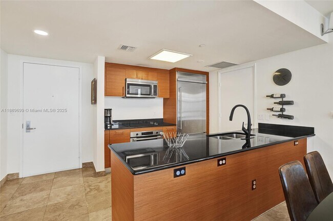 Building Photo - 50 Biscayne Blvd