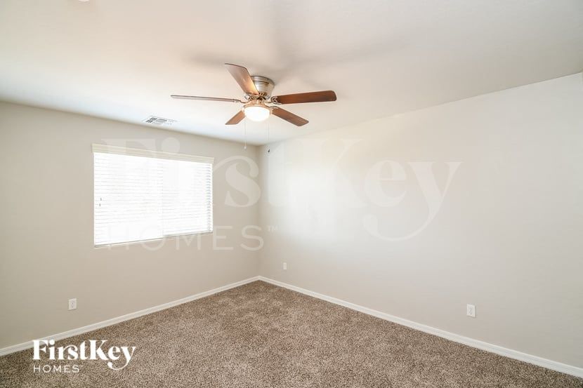 Building Photo - 4762 S Grenoble Cir