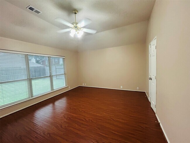Building Photo - 5018 Rocky Manor Ln