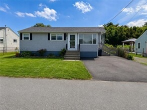 Building Photo - 26 Durkin Dr