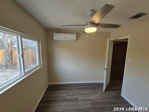 Building Photo - 4018 Sunrise Cove Dr