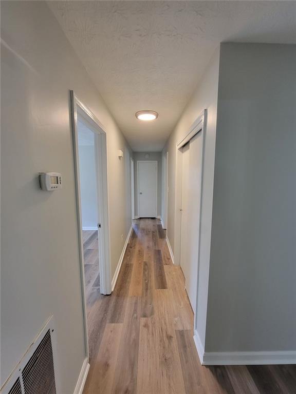 Building Photo - 2392 Shire Ct