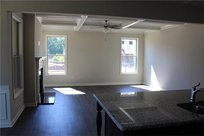 Building Photo - 5297 Castle Shoals Wy'