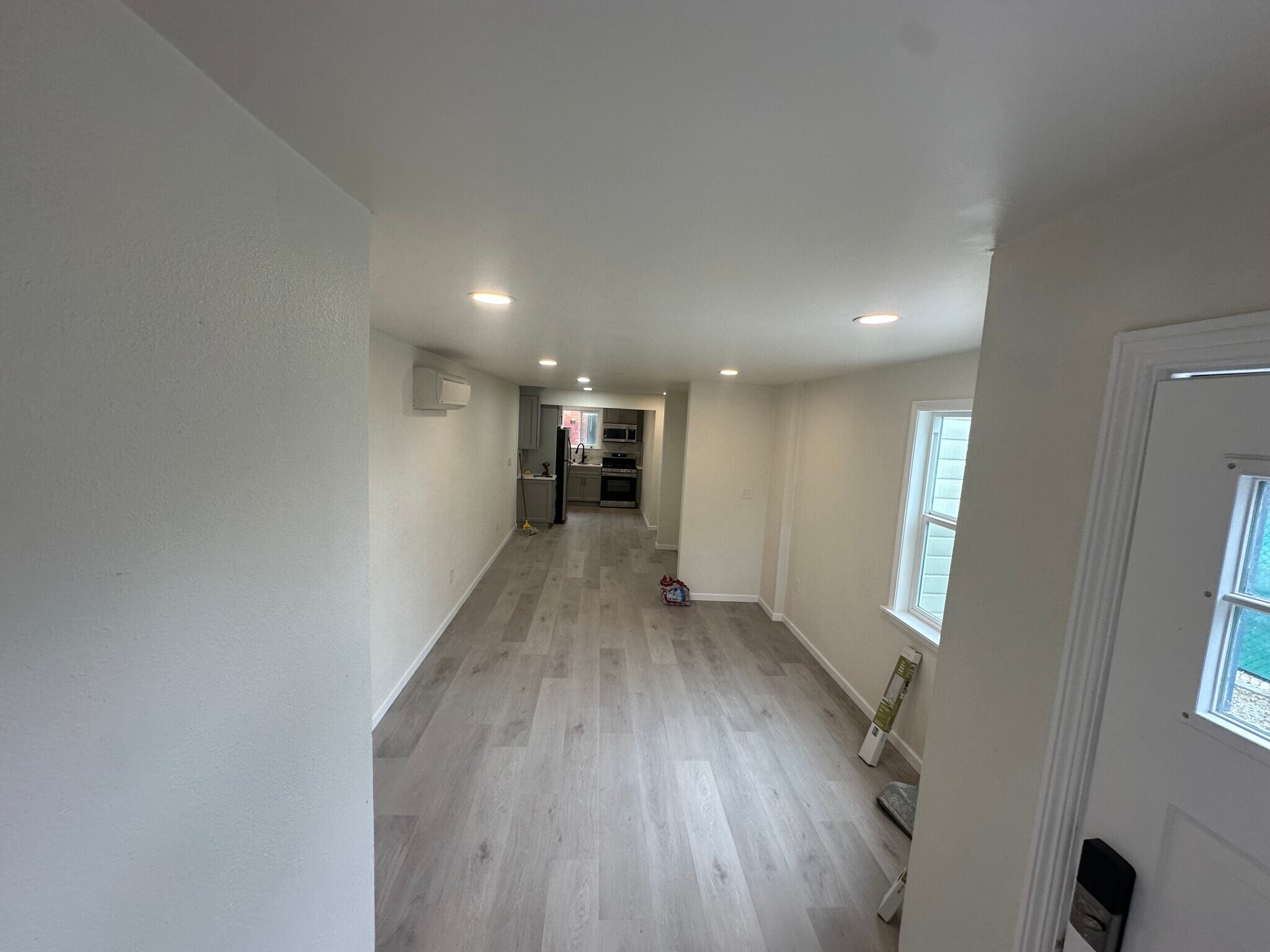 Building Photo - 875 29th St