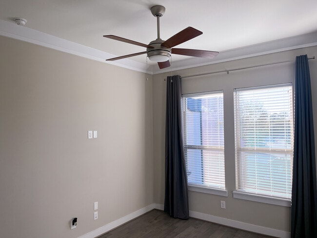 Building Photo - 2643 Fountain Key Blvd