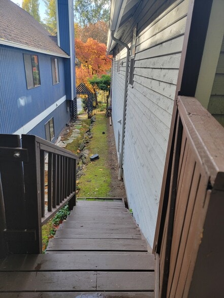 Building Photo - 9506 Sand Point Way NE