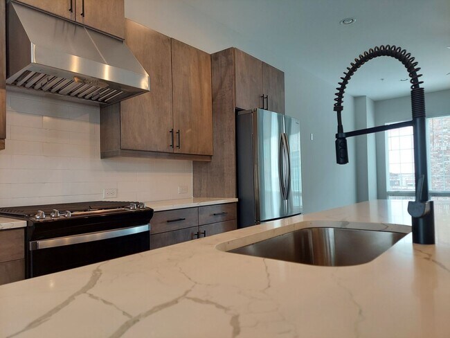 Building Photo - New Construction Executive Rental Availabl...