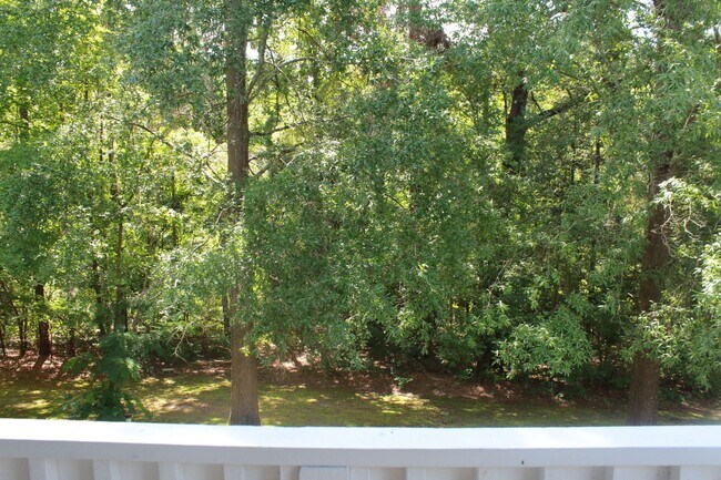 Building Photo - 325 Waterdown Dr