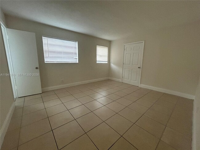 Building Photo - 5225 Mayo St