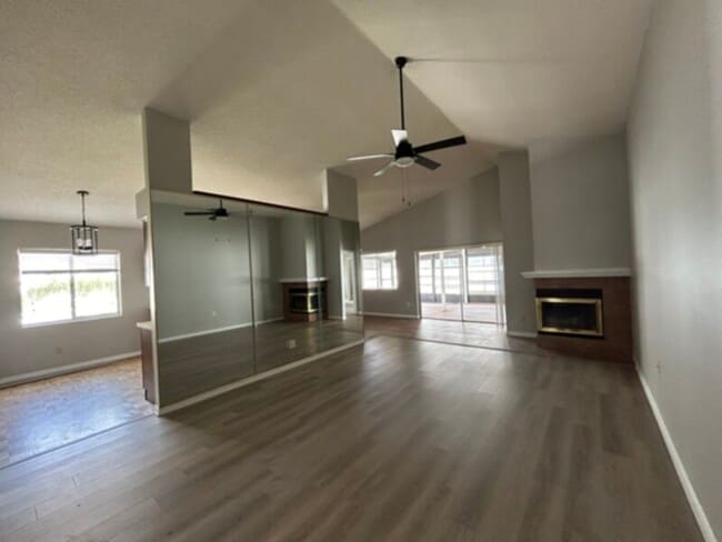 Building Photo - 3 bedroom home with fenced in yard in Winter Park