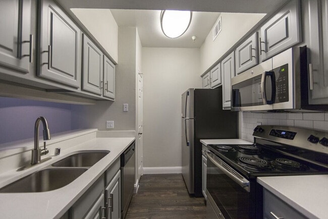 Building Photo - Larkin Apartment Homes