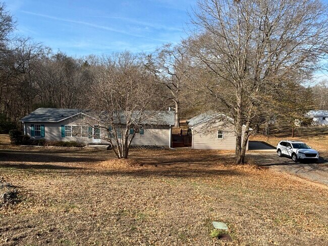 Building Photo - Pebblebrook